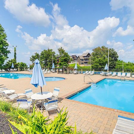 Gatlinburg Vacation Rental Balcony With Hot Tub! Екстериор снимка