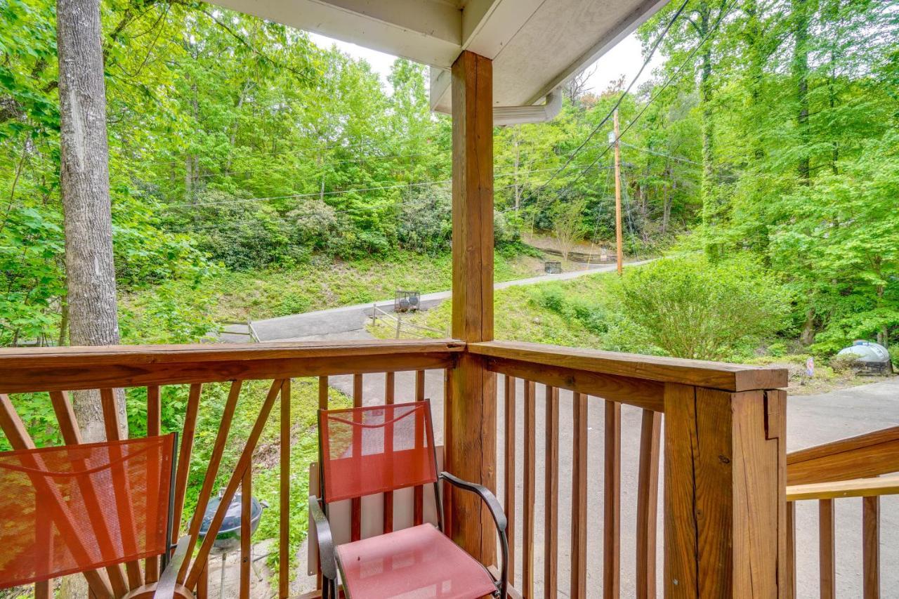 Gatlinburg Vacation Rental Balcony With Hot Tub! Екстериор снимка